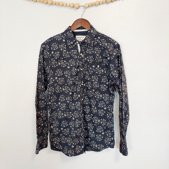 Paper Denim & Cloth Other - Paper Denim & Cloth blue floral button up shirt